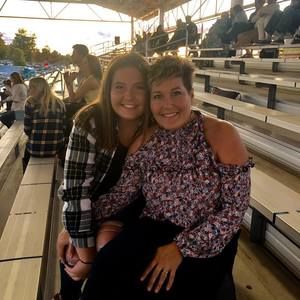 Meet your Posher, Rebecca